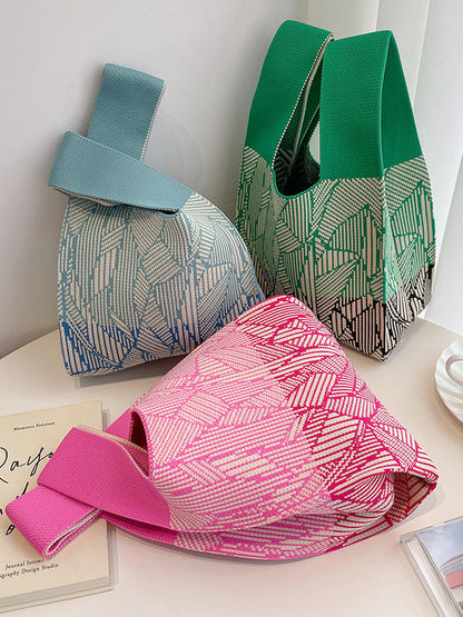 Gracefully Styled Bag for Any Occasion