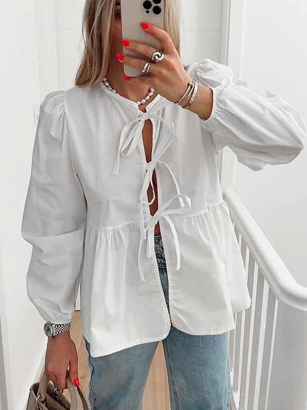 Sophisticated Blouse with a Clean Classic Look