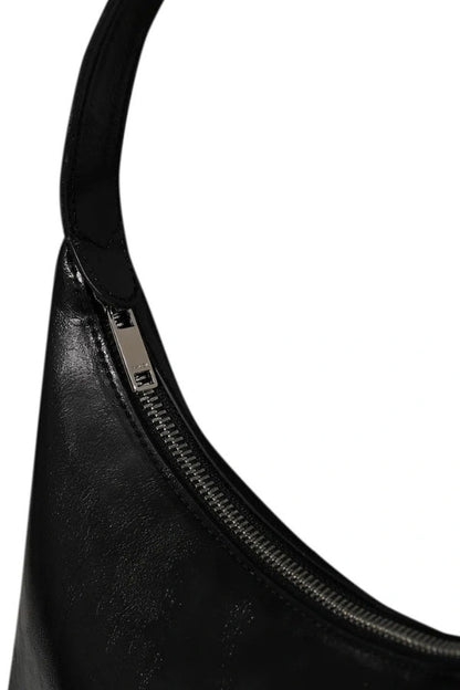 Effortlessly Elegant Bag with a Timeless Design