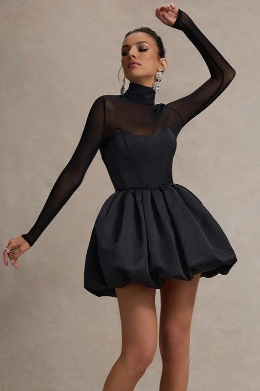 Well Tailored Dress with a Graceful Silhouette