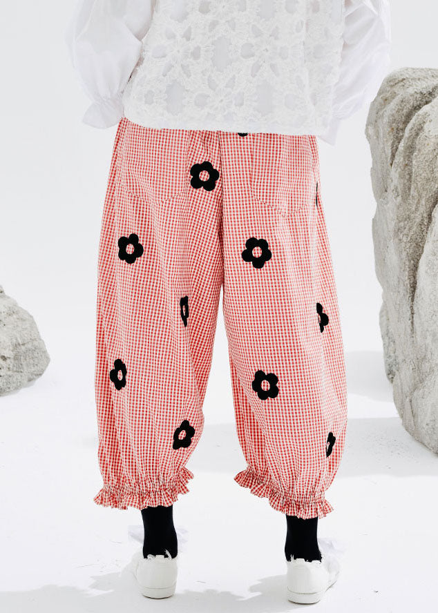 Well Tailored Pants with a Graceful Silhouette