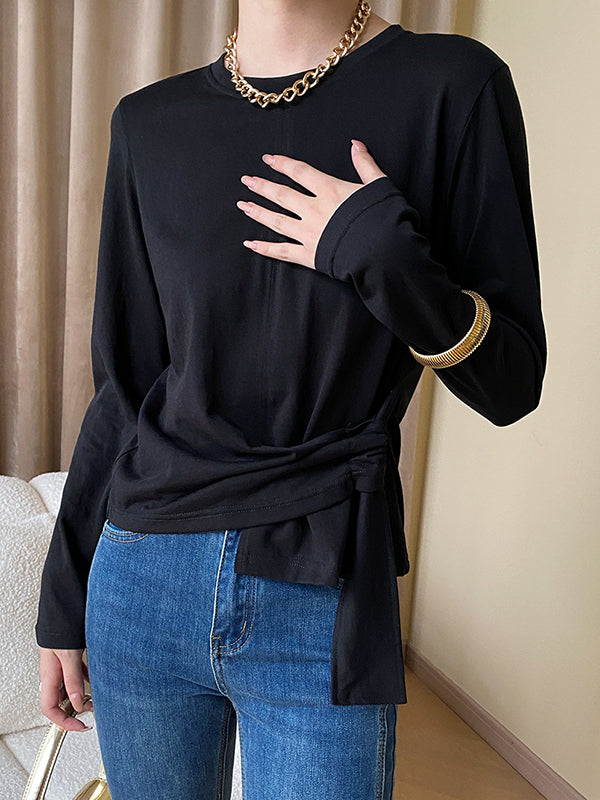 Effortlessly Elegant T-Shirt with a Timeless Design