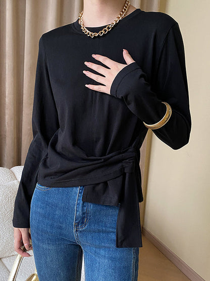 Effortlessly Elegant T-Shirt with a Timeless Design
