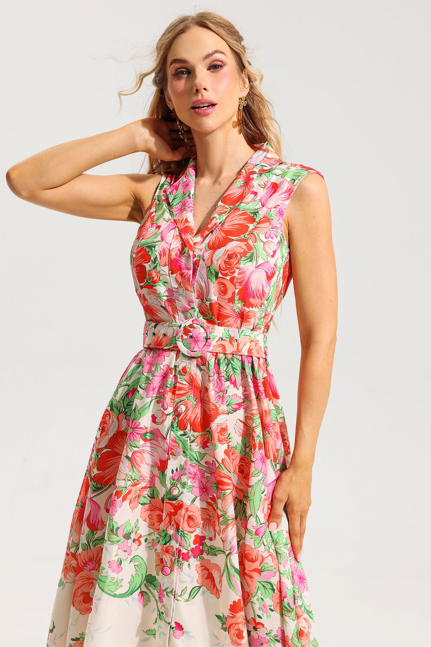 Sophisticated Dress with a Clean Classic Look