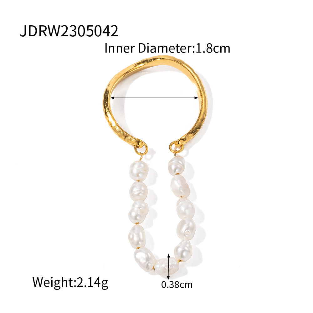 Gracefully Styled Garment for Any Occasion