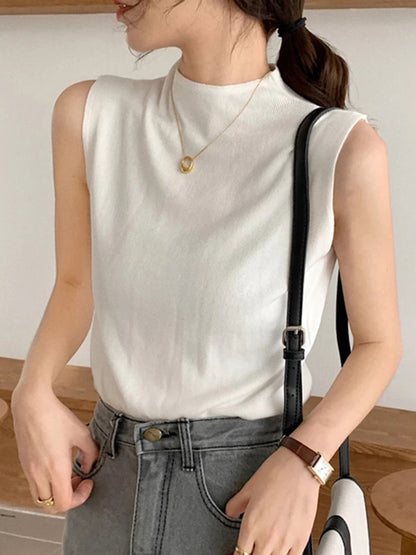 Effortlessly Elegant Blouse with a Timeless Design