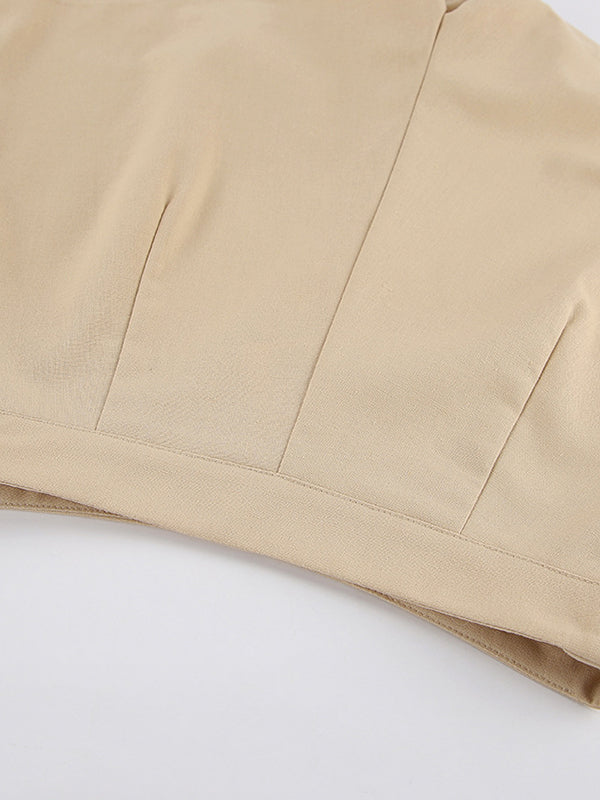 Sophisticated Garment with a Clean Classic Look