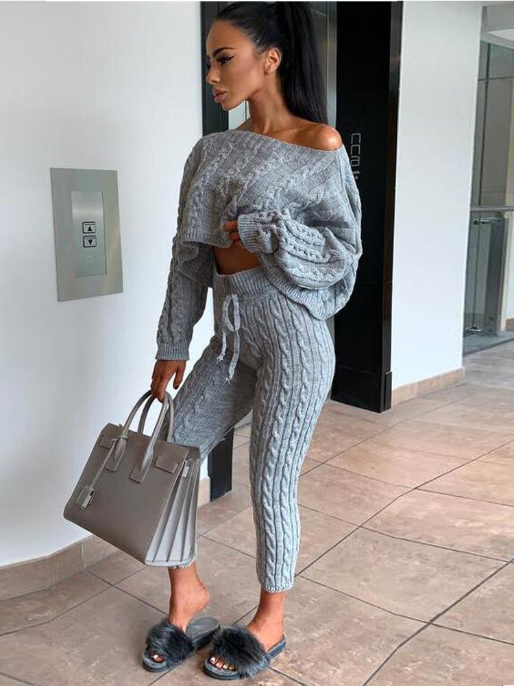 Classic Vintage Sweater with a Flattering Fit