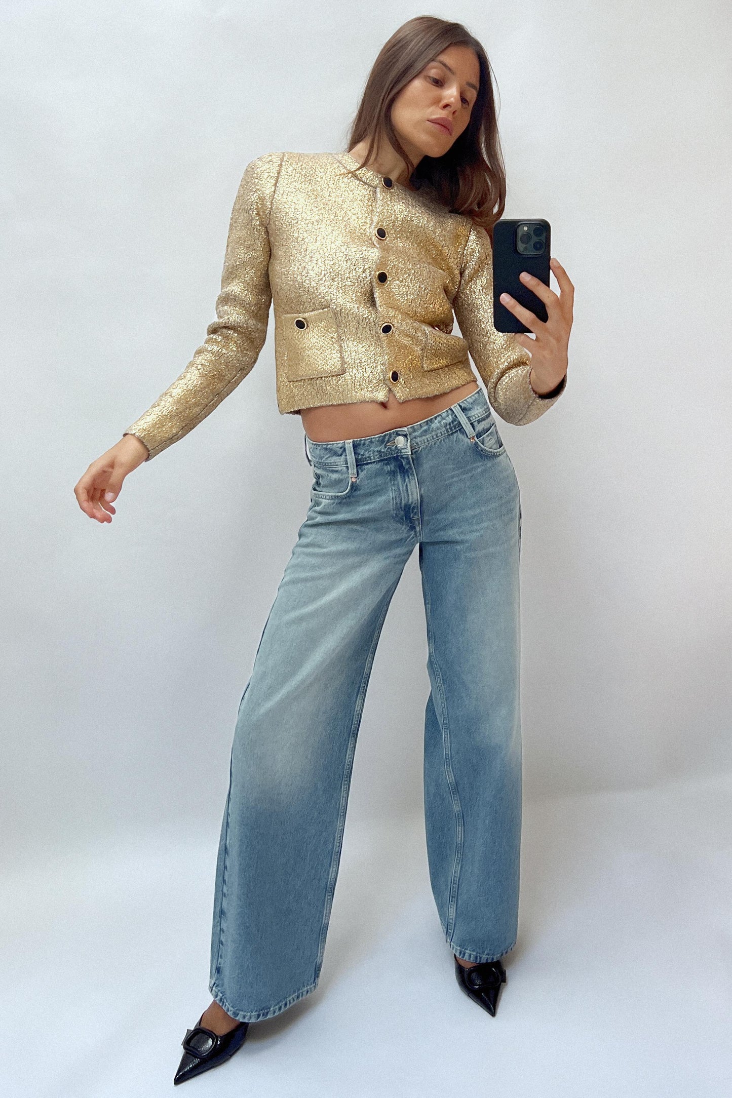 Gracefully Styled Cardigan for Any Occasion