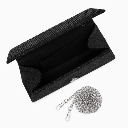 Beautifully Finished Bag in a Timeless Design