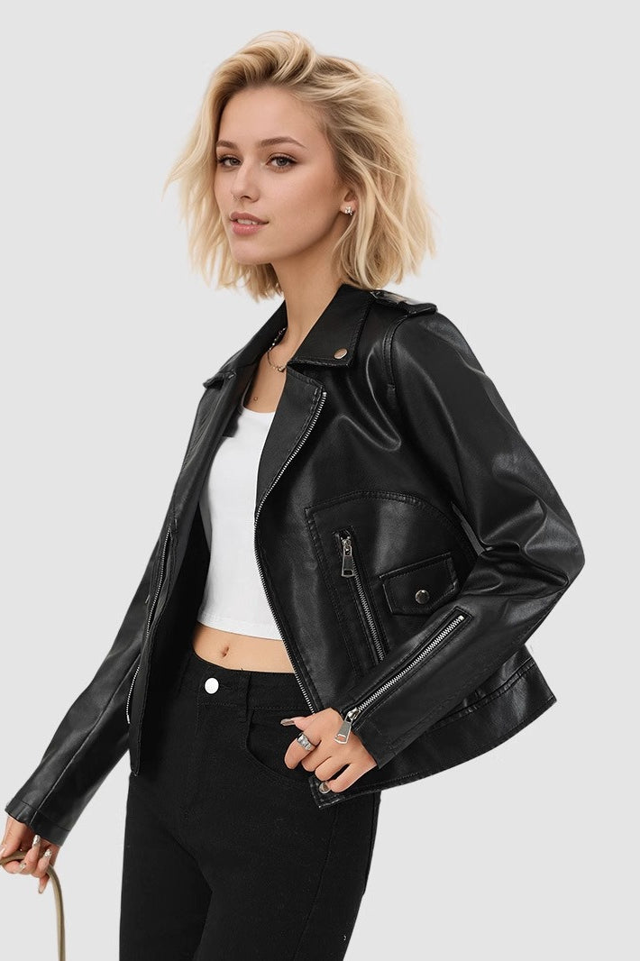 Effortlessly Elegant Jacket with a Timeless Design