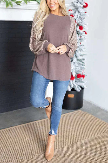 Beautifully Finished Top in a Timeless Design