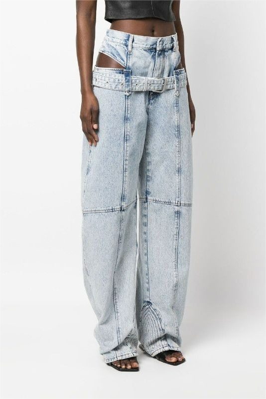 Polished Garment with an Effortless Classic Look