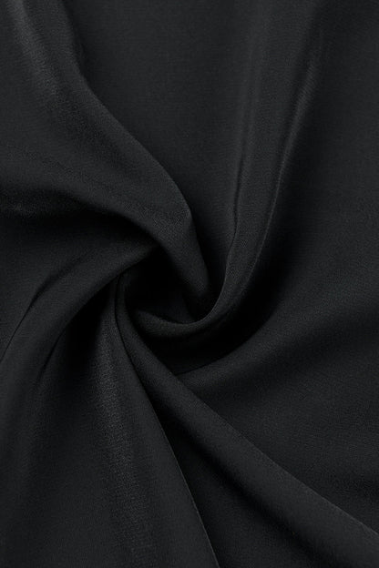 Elegantly Styled Blouse for Everyday Wear