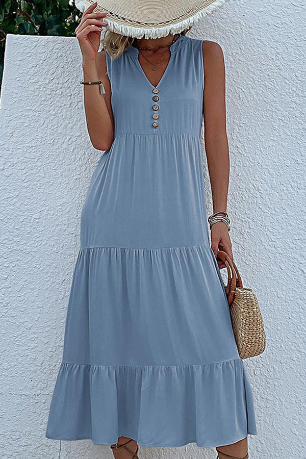 Beautifully Finished Dress in a Timeless Design