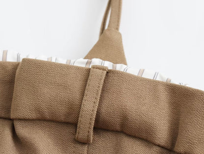 Effortlessly Elegant Garment with a Timeless Design