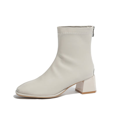 Beautifully Finished Boots in a Timeless Design