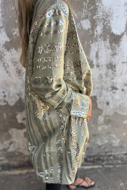 Elegantly Styled Coat for Everyday Wear