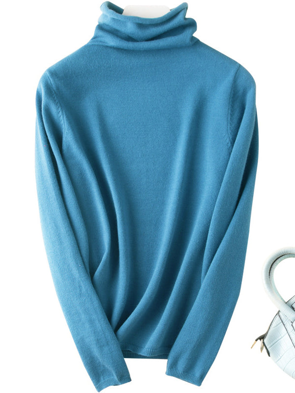 Classic Vintage Sweater with a Flattering Fit