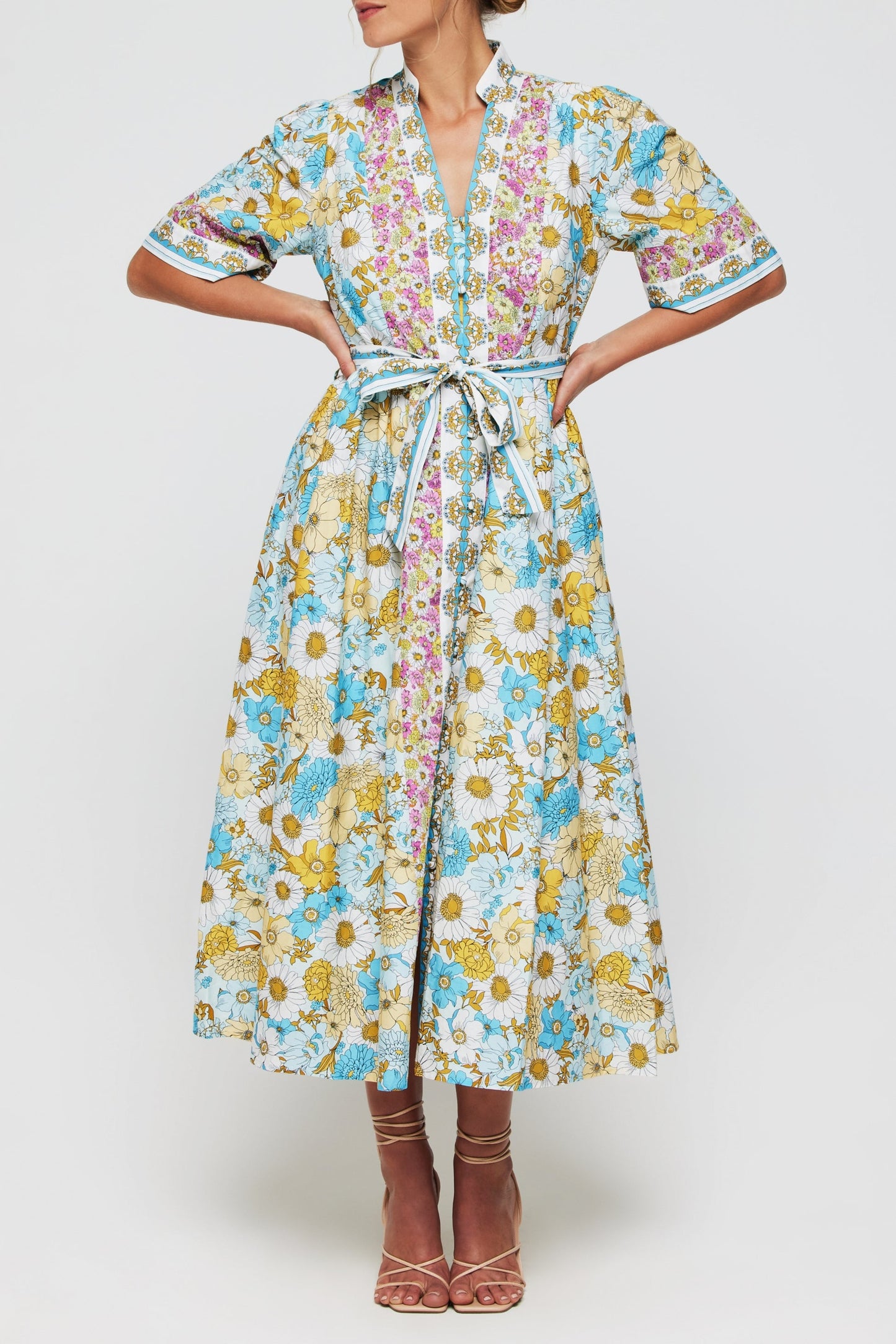 Gracefully Styled Dress for Any Occasion