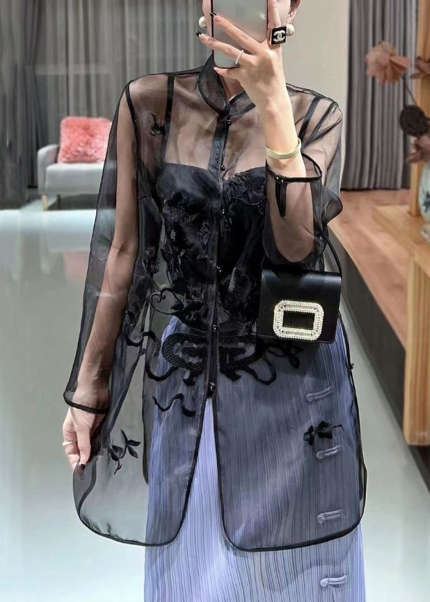 Beautifully Finished Top in a Timeless Design