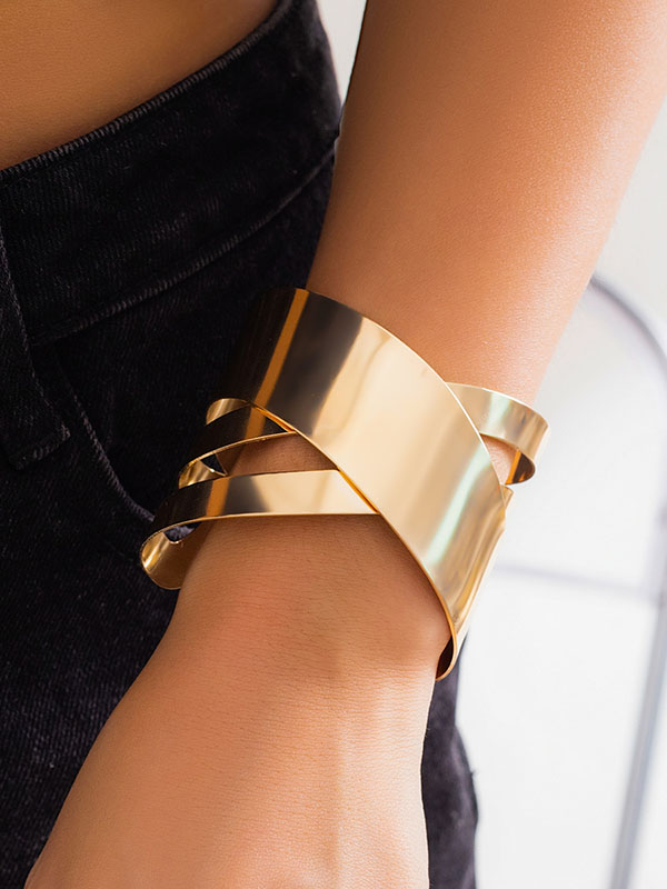 Beautifully Balanced Garment with Timeless Character