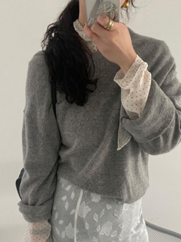 Classic Vintage Blouse with a Flattering Fit