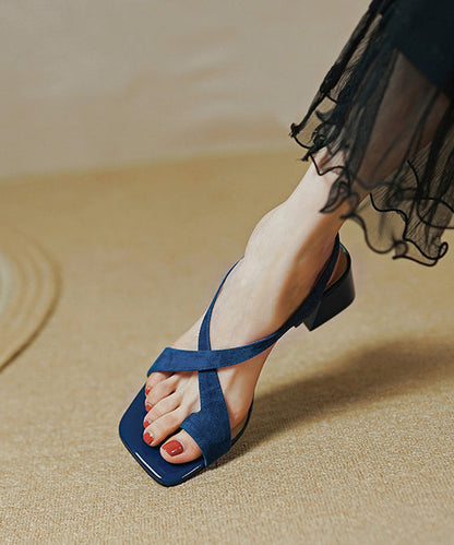Effortlessly Elegant Sandals with a Timeless Design