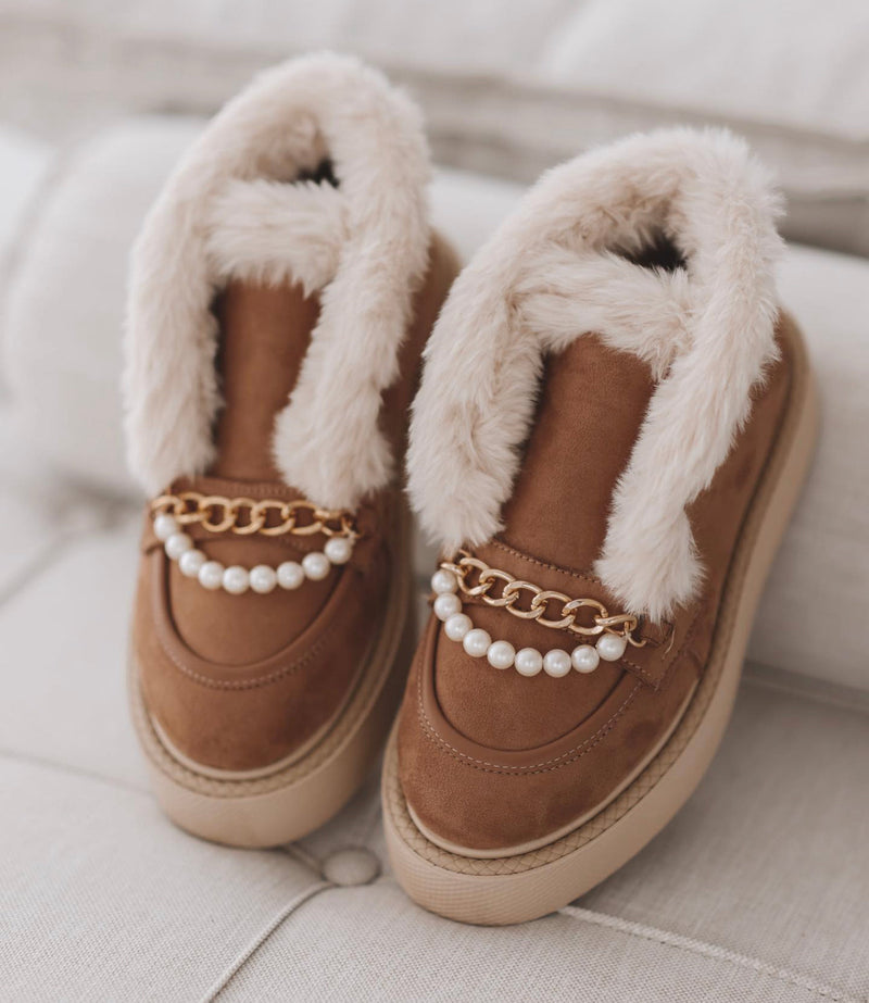 Sophisticated Boots with a Clean Classic Look