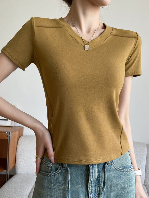 Sophisticated T-Shirt with a Clean Classic Look