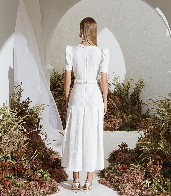 Sophisticated Dress with a Clean Classic Look