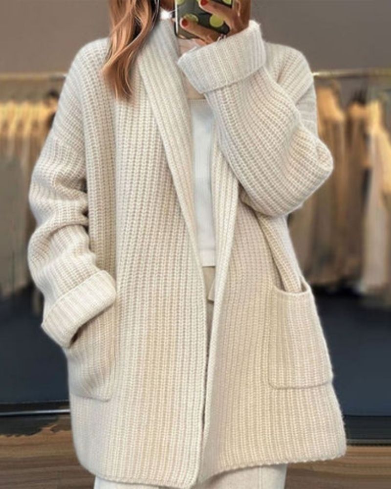 Classic Vintage & Enduringly Stylish Cardigan