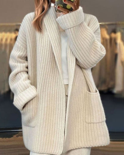 Classic Vintage & Enduringly Stylish Cardigan