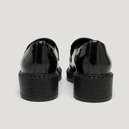 Beautifully Crafted Shoes in a Classic Style