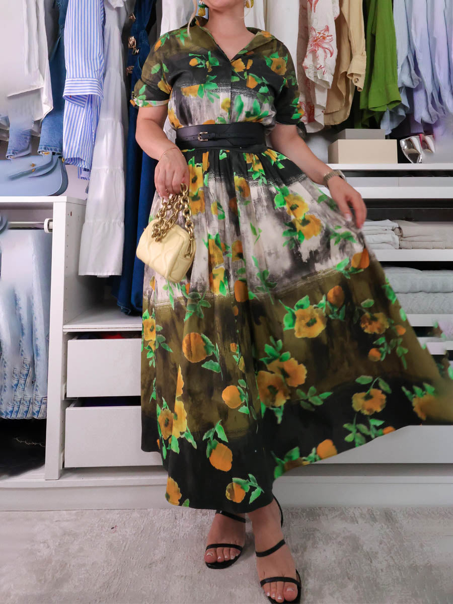 Beautifully Finished Dress in a Timeless Design