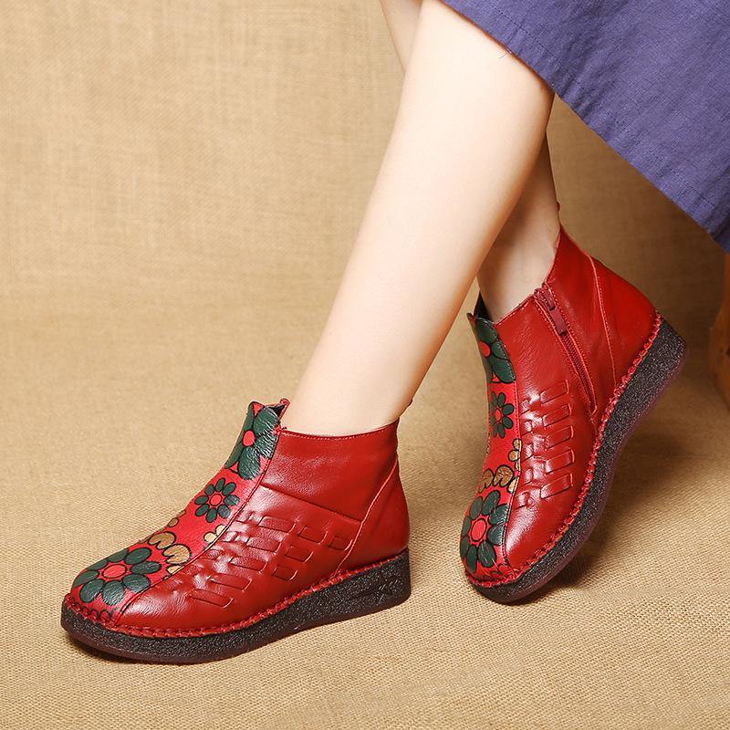 Classic Vintage Boots with a Flattering Fit