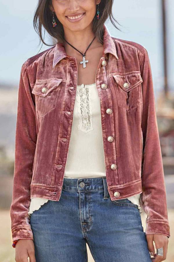 Sophisticated Jacket with a Clean Classic Look