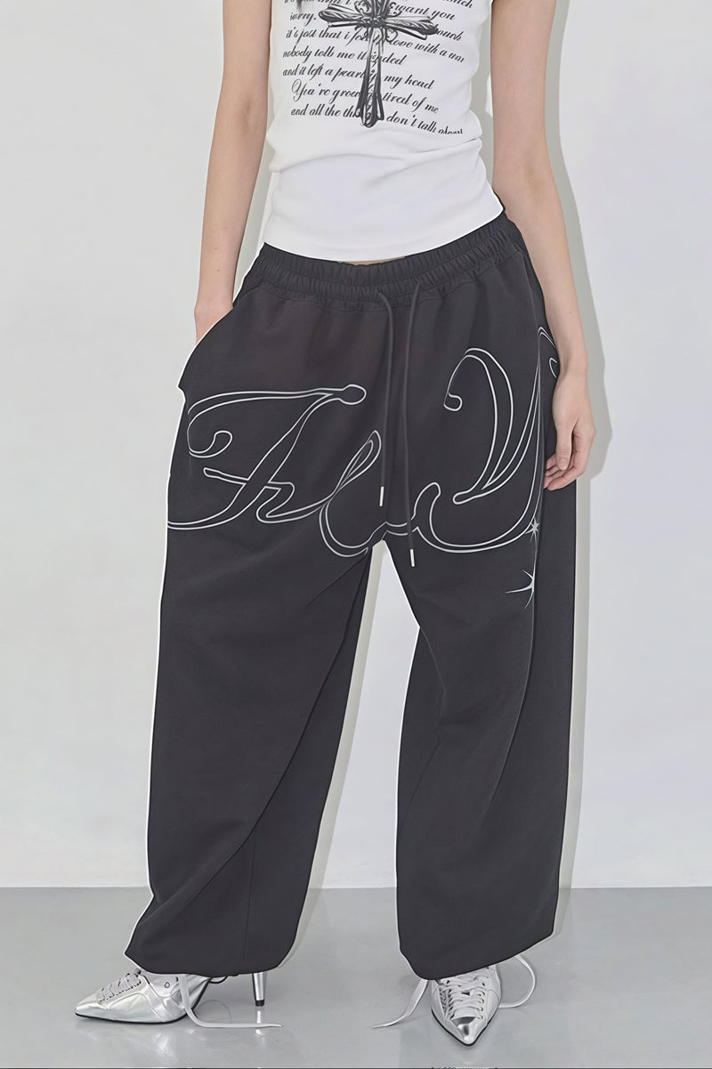 Classic Vintage Pants with a Flattering Fit