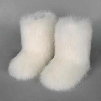 Well Tailored Boots with a Graceful Silhouette