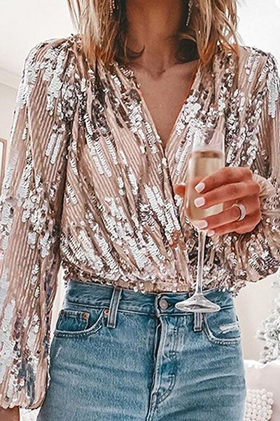 Polished Top with an Effortless Classic Look