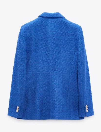 Gracefully Styled Garment for Any Occasion