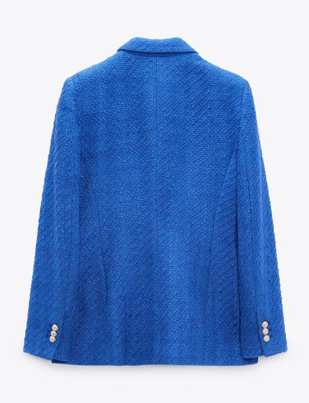 Gracefully Styled Garment for Any Occasion
