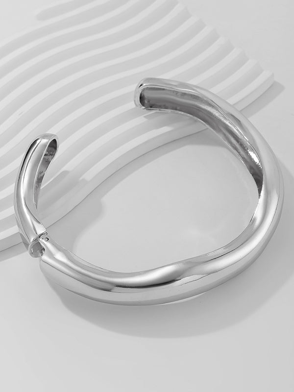Polished Garment with an Effortless Classic Look