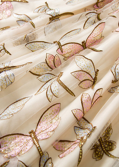Beautifully Finished Garment in a Timeless Design