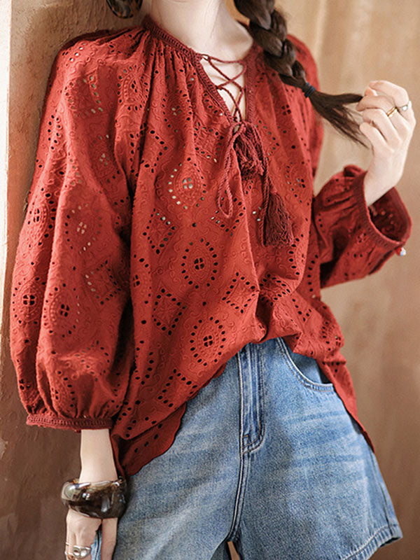 Beautifully Finished Blouse in a Timeless Design