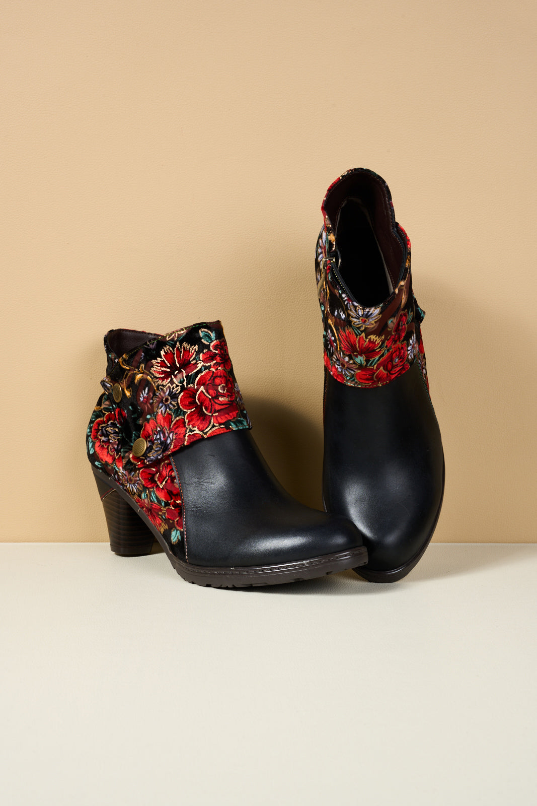 Elegantly Styled Boots for Everyday Wear