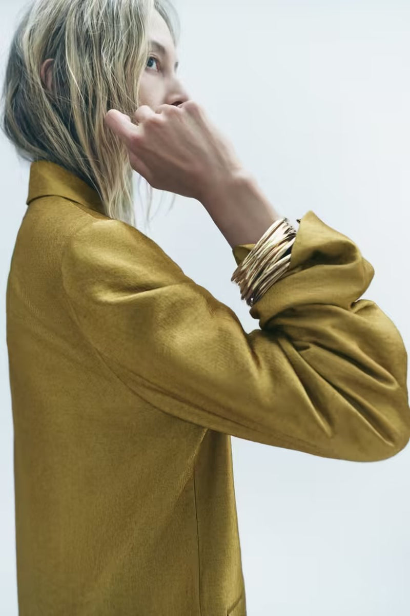 Classic Vintage Garment with a Flattering Fit