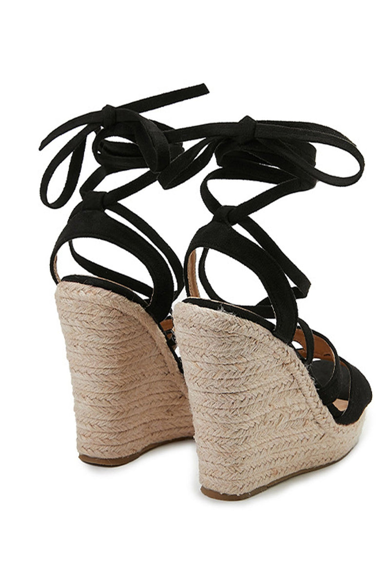 Elegantly Styled Sandals for Everyday Wear