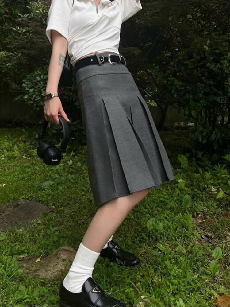 Beautifully Finished Garment in a Timeless Design