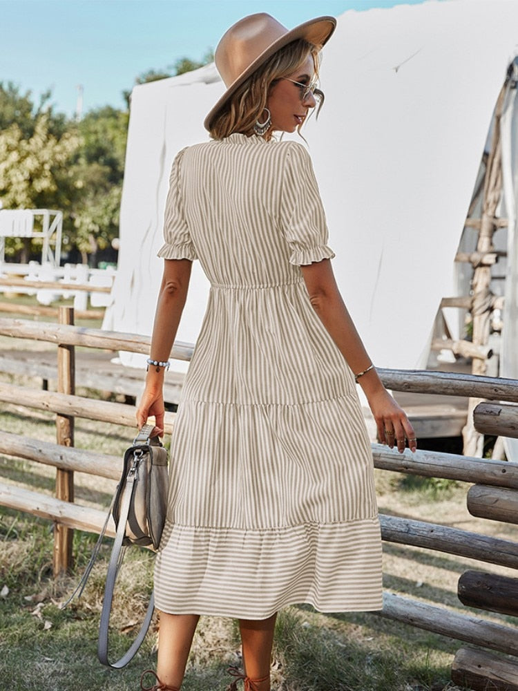 Beautifully Crafted Dress in a Classic Style